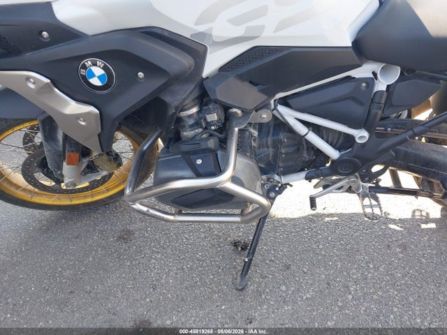 Продаж на аукціоні авто 2019 Bmw R 1250 Gs, vin: WB10J9308KZH99456, номер лоту: 45819268