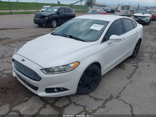 45819332 :رقم المزاد ، 3FA6P0H94GR381392 vin ، 2016 Ford Fusion Se مزاد بيع