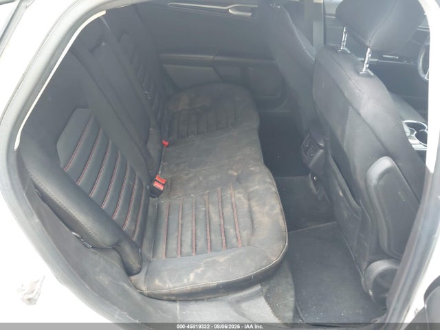 45819332 :رقم المزاد ، 3FA6P0H94GR381392 vin ، 2016 Ford Fusion Se مزاد بيع