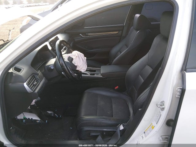1HGCV1F35LA063228 Honda Accord Sport