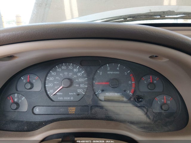 45819372 :رقم المزاد ، 1FAFP40472F171432 vin ، 2002 Ford Mustang Deluxe/premium/standard مزاد بيع