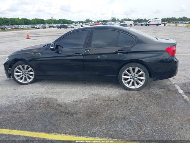 Продажа на аукционе авто 2018 Bmw 320i, vin: WBA8A9C54JK622700, номер лота: 45819374