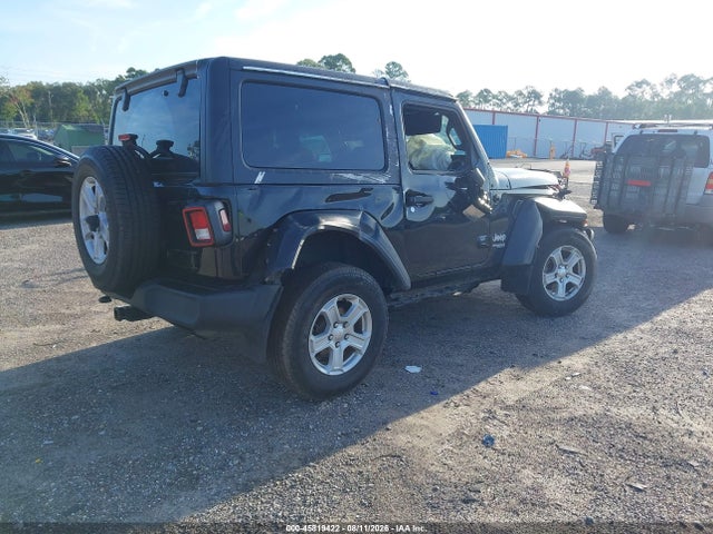 45819422 :رقم المزاد ، 1C4GJXAN1LW347224 vin ، 2020 Jeep Wrangler Sport S 4x4 مزاد بيع