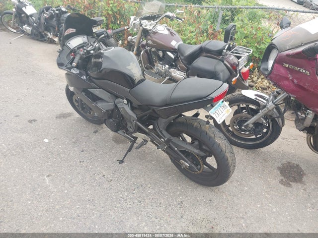 2011 Kawasaki Ex650 C მანქანა იყიდება აუქციონზე, vin: JKAEXEC18BDA69191, აუქციონის ნომერი: 45819424