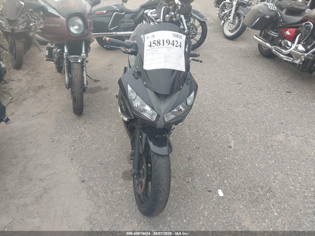2011 Kawasaki Ex650 C მანქანა იყიდება აუქციონზე, vin: JKAEXEC18BDA69191, აუქციონის ნომერი: 45819424