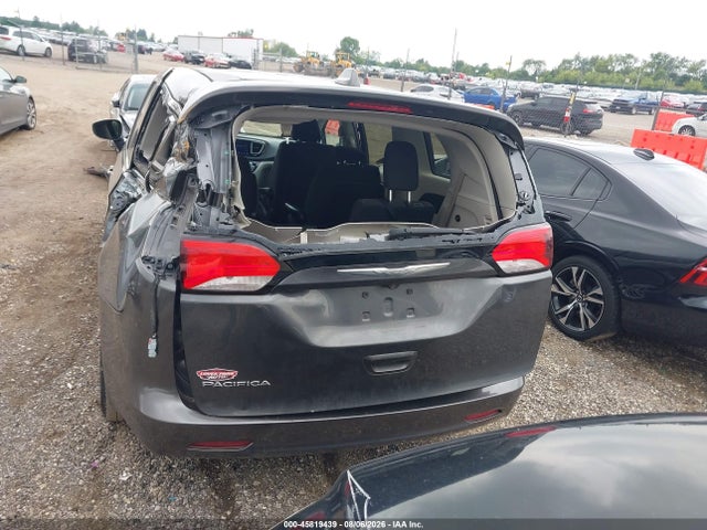 Aukcja sprzedaży 2017 Chrysler Pacifica Touring, vin: 2C4RC1DG7HR516742, numer aukcji: 45819439