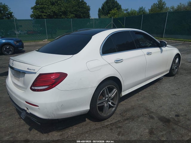 WDDZF4KB9JA394935 Mercedes-Benz E 300 4matic