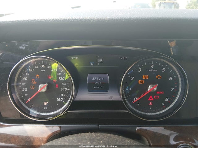 WDDZF4KB9JA394935 Mercedes-Benz E 300 4matic