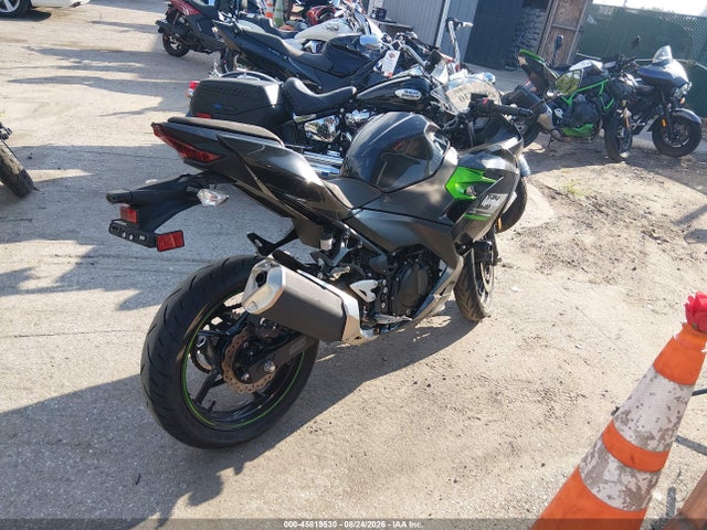 Продажа на аукционе авто 2023 Kawasaki Ex400, vin: JKAEXKH15PDAN8082, номер лота: 45819530