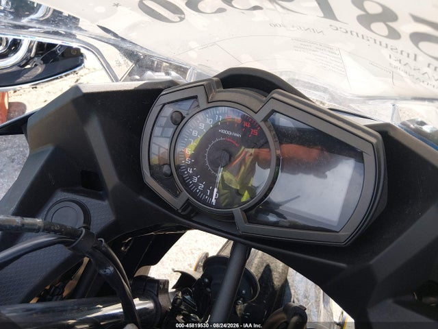 Продажа на аукционе авто 2023 Kawasaki Ex400, vin: JKAEXKH15PDAN8082, номер лота: 45819530