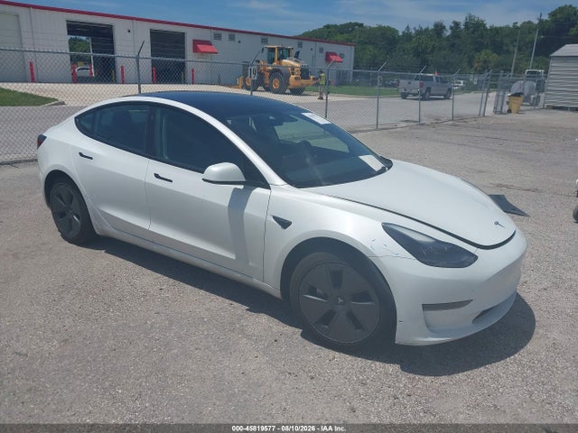 2023 5YJ3E1EA1PF451150 головне зображення