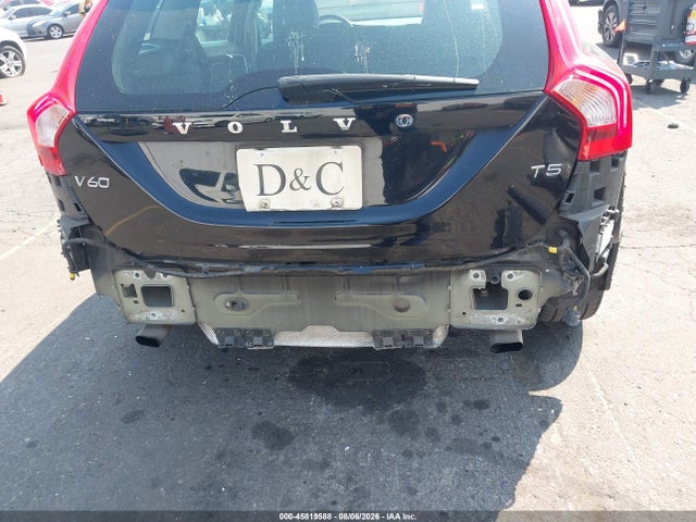Volvo V60 T5 Premier 2017 YV140MEK0H1368651 Image 6