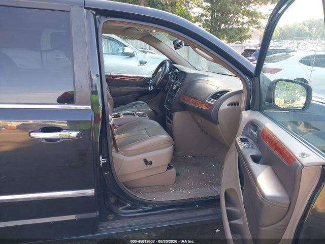 45819607 :رقم المزاد ، 2C4RC1GG4FR554714 vin ، 2015 Chrysler Town & Country Limited Platinum مزاد بيع