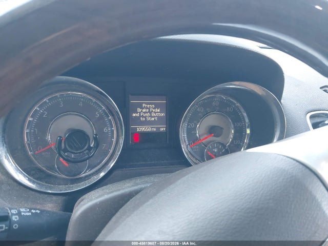 45819607 :رقم المزاد ، 2C4RC1GG4FR554714 vin ، 2015 Chrysler Town & Country Limited Platinum مزاد بيع