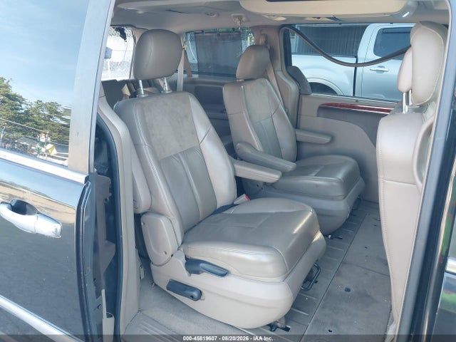 45819607 :رقم المزاد ، 2C4RC1GG4FR554714 vin ، 2015 Chrysler Town & Country Limited Platinum مزاد بيع