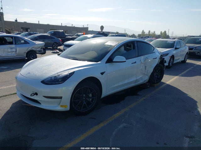 Tesla Model 3 Rear-wheel Drive 2022 5YJ3E1EAXNF147974 Image 2