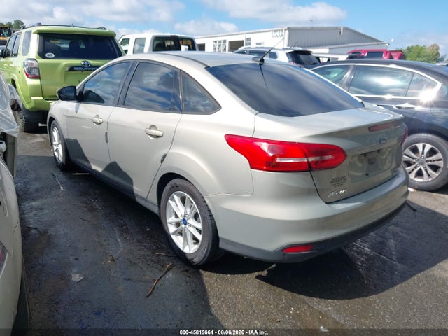 Продажа на аукционе авто 2015 Ford Focus Se, vin: 1FADP3F26FL202135, номер лота: 45819664
