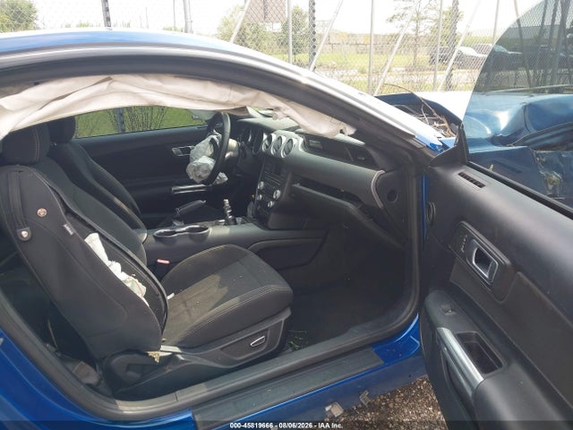 45819666 :رقم المزاد ، 1FA6P8CF8J5121101 vin ، 2018 Ford Mustang Gt مزاد بيع