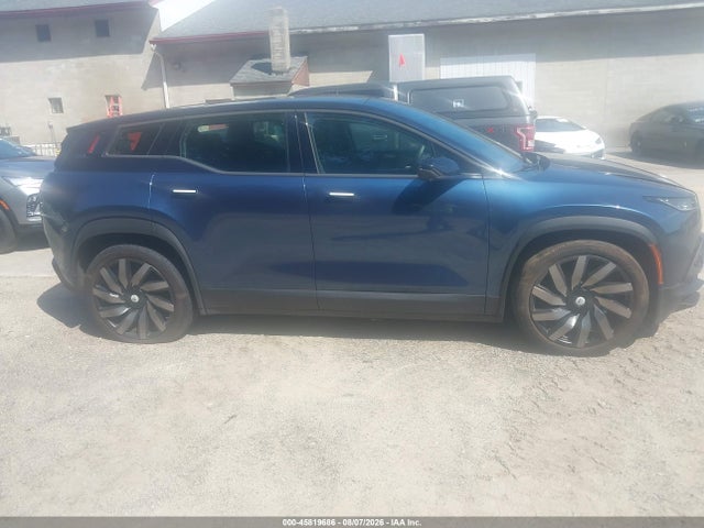 Fisker Ocean One 2023 VCF1ZBU23PG005941 Image 12