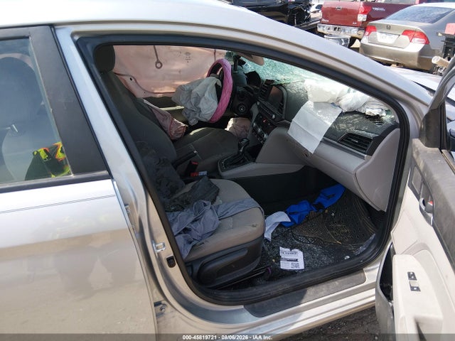 2020 Hyundai Elantra Sel მანქანა იყიდება აუქციონზე, vin: 5NPD84LF5LH594853, აუქციონის ნომერი: 45819721