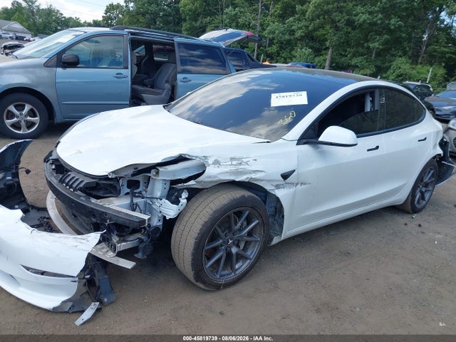Tesla Model 3 Standard Range Plus Rear-wheel Drive 2021 5YJ3E1EA8MF041540 Image 2