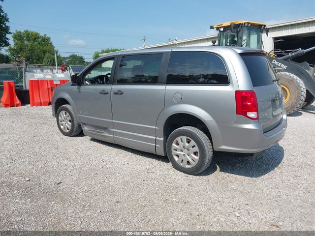 45819752 :رقم المزاد ، 2C7WDGBG9KR672846 vin ، 2019 Dodge Grand Caravan Se مزاد بيع