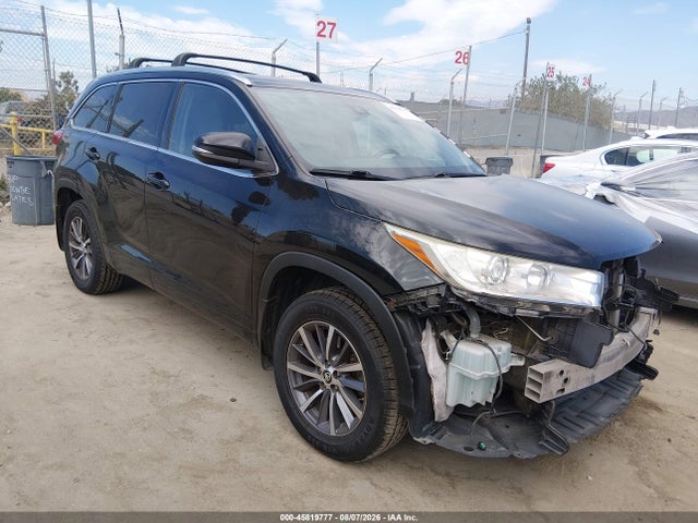 45819777 :رقم المزاد ، 5TDKZRFH2JS541887 vin ، 2018 Toyota Highlander Xle مزاد بيع