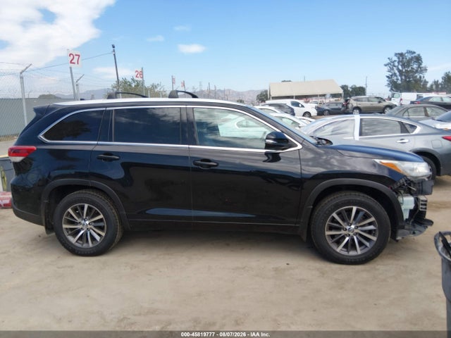 45819777 :رقم المزاد ، 5TDKZRFH2JS541887 vin ، 2018 Toyota Highlander Xle مزاد بيع