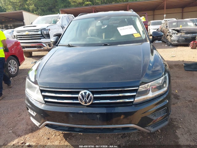 45819780 :رقم المزاد ، 3VV1B7AX8JM068999 vin ، 2018 Volkswagen Tiguan 2.0t S مزاد بيع