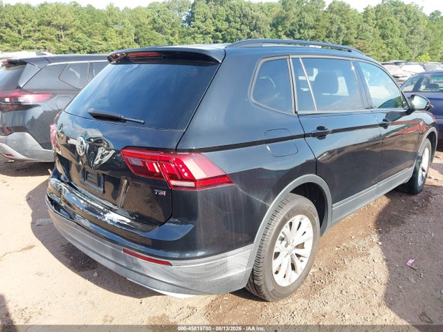 45819780 :رقم المزاد ، 3VV1B7AX8JM068999 vin ، 2018 Volkswagen Tiguan 2.0t S مزاد بيع