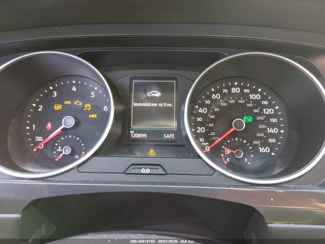 45819780 :رقم المزاد ، 3VV1B7AX8JM068999 vin ، 2018 Volkswagen Tiguan 2.0t S مزاد بيع