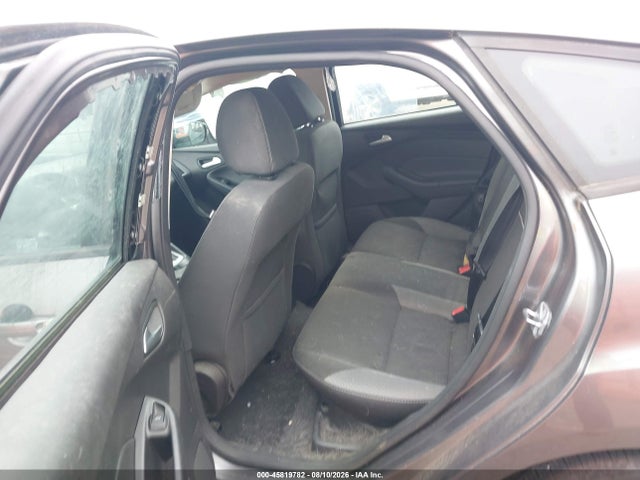 Ford FOCUS SE 2014 1FADP3K23EL294955 Image 8