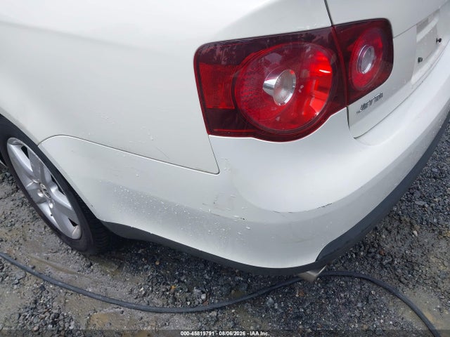 2008 Volkswagen Jetta Se მანქანა იყიდება აუქციონზე, vin: 3VWRM71K18M098109, აუქციონის ნომერი: 45819791