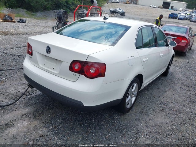 2008 Volkswagen Jetta Se მანქანა იყიდება აუქციონზე, vin: 3VWRM71K18M098109, აუქციონის ნომერი: 45819791