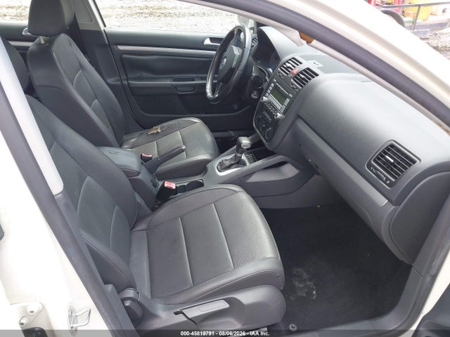 2008 Volkswagen Jetta Se მანქანა იყიდება აუქციონზე, vin: 3VWRM71K18M098109, აუქციონის ნომერი: 45819791