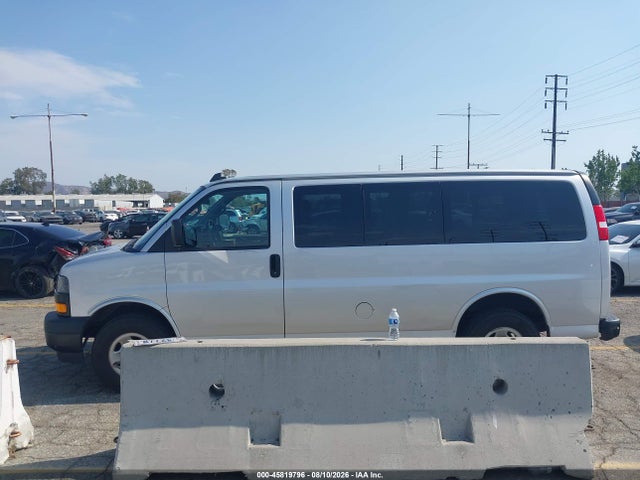 Chevrolet Express 2500 Ls 2019 1GAWGEFGXK1341659 Image 17