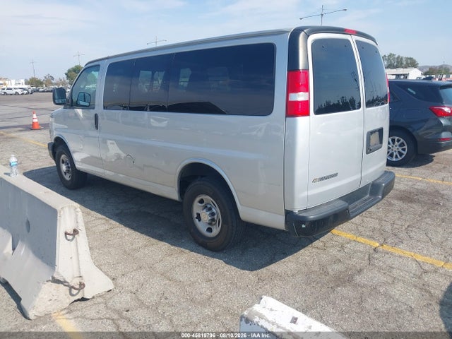 Chevrolet Express 2500 Ls 2019 1GAWGEFGXK1341659 Image 3
