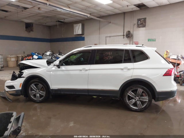 Продажа на аукционе авто 2020 Volkswagen Tiguan 2.0t Se/2.0t Se R-line Black/2.0t Sel, vin: 3VV2B7AX9LM134113, номер лота: 45819834