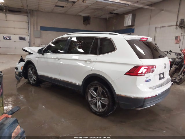 Продажа на аукционе авто 2020 Volkswagen Tiguan 2.0t Se/2.0t Se R-line Black/2.0t Sel, vin: 3VV2B7AX9LM134113, номер лота: 45819834
