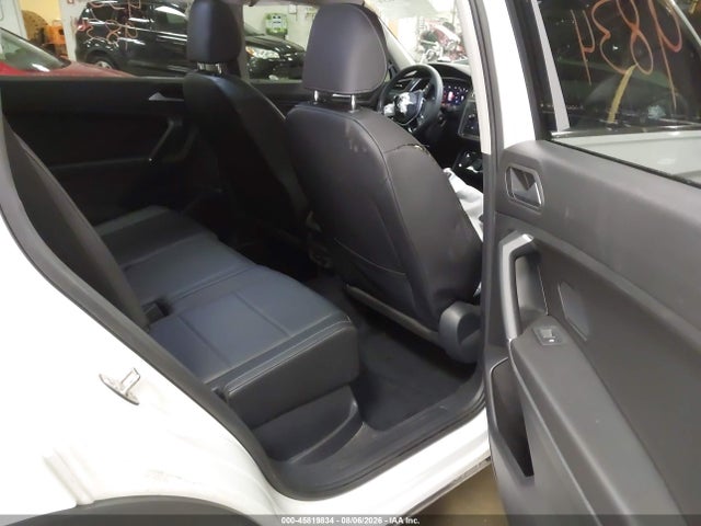 Продажа на аукционе авто 2020 Volkswagen Tiguan 2.0t Se/2.0t Se R-line Black/2.0t Sel, vin: 3VV2B7AX9LM134113, номер лота: 45819834