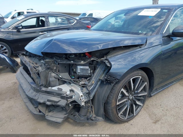 2024 Honda Accord Hybrid Touring მანქანა იყიდება აუქციონზე, vin: 1HGCY2F80RA042773, აუქციონის ნომერი: 45819890