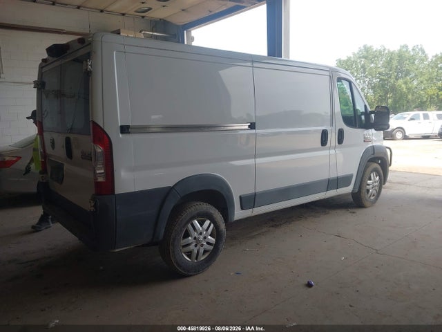 45819926 :رقم المزاد ، 3C6TRVAG1EE108242 vin ، 2014 Ram Promaster 1500 Low Roof مزاد بيع