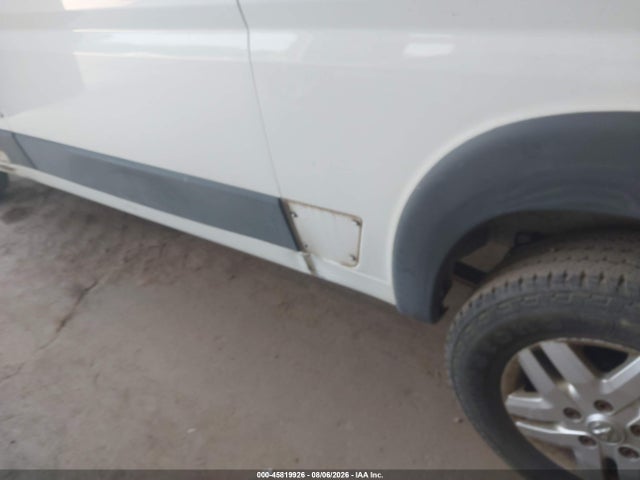 45819926 :رقم المزاد ، 3C6TRVAG1EE108242 vin ، 2014 Ram Promaster 1500 Low Roof مزاد بيع