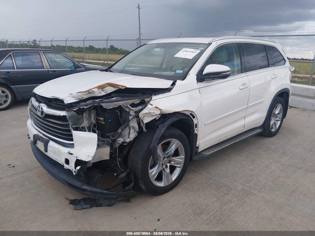 Toyota Highlander Limited V6 2014 5TDYKRFH2ES012430 Image 2