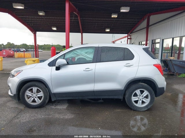 KL7CJKSM6NB526745 Chevrolet Trax Fwd Ls