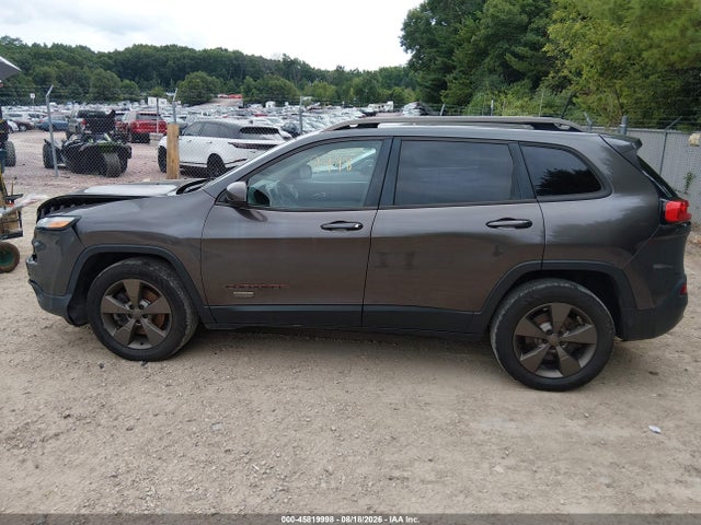 45819998 :رقم المزاد ، 1C4PJMCB5GW309180 vin ، 2016 Jeep Cherokee 75th Anniversary مزاد بيع