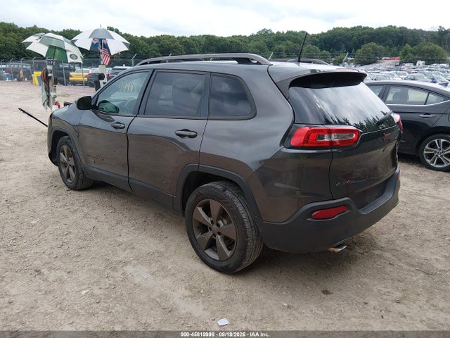 45819998 :رقم المزاد ، 1C4PJMCB5GW309180 vin ، 2016 Jeep Cherokee 75th Anniversary مزاد بيع