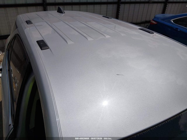 45820005 :رقم المزاد ، 2GNAXJEV5J6247735 vin ، 2018 Chevrolet Equinox Lt مزاد بيع