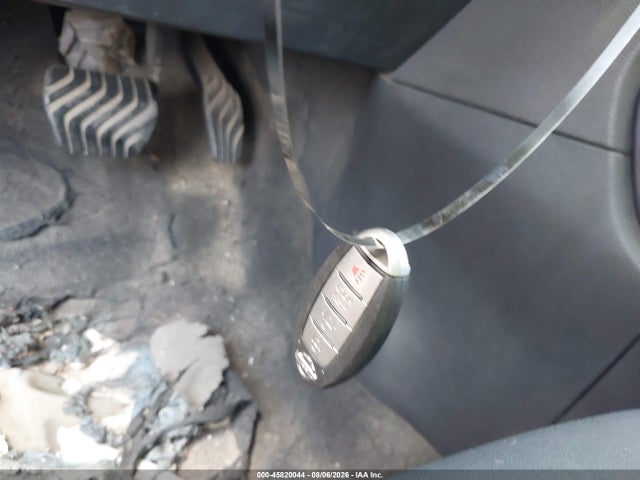 45820044 :رقم المزاد ، 3N1CN8EV6LL801544 vin ، 2020 Nissan Versa Sv Xtronic Cvt مزاد بيع