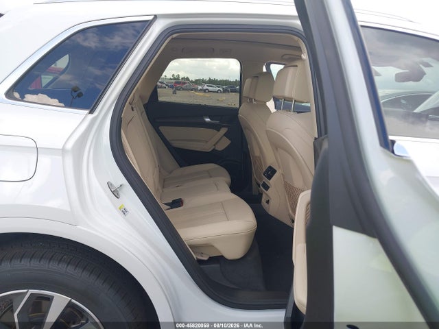 2023 Audi Q5 Premium Plus 45 Tfsi S Line Quattro მანქანა იყიდება აუქციონზე, vin: WA1EAAFYXP2113047, აუქციონის ნომერი: 45820059